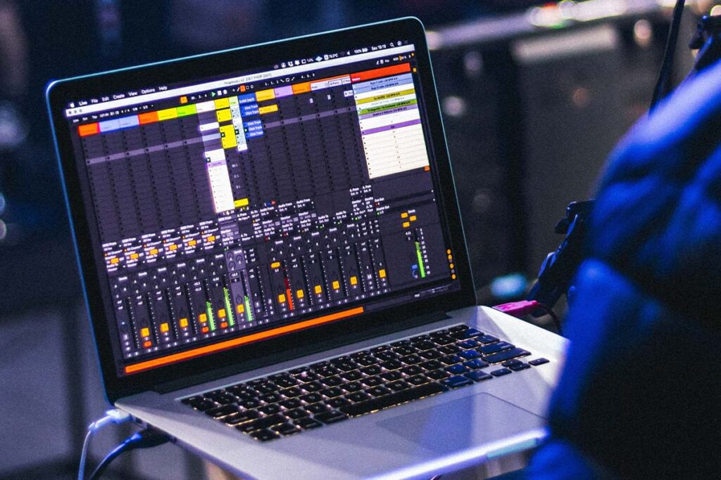 Meilleur DAW 2026 - interface de production musicale sur laptop